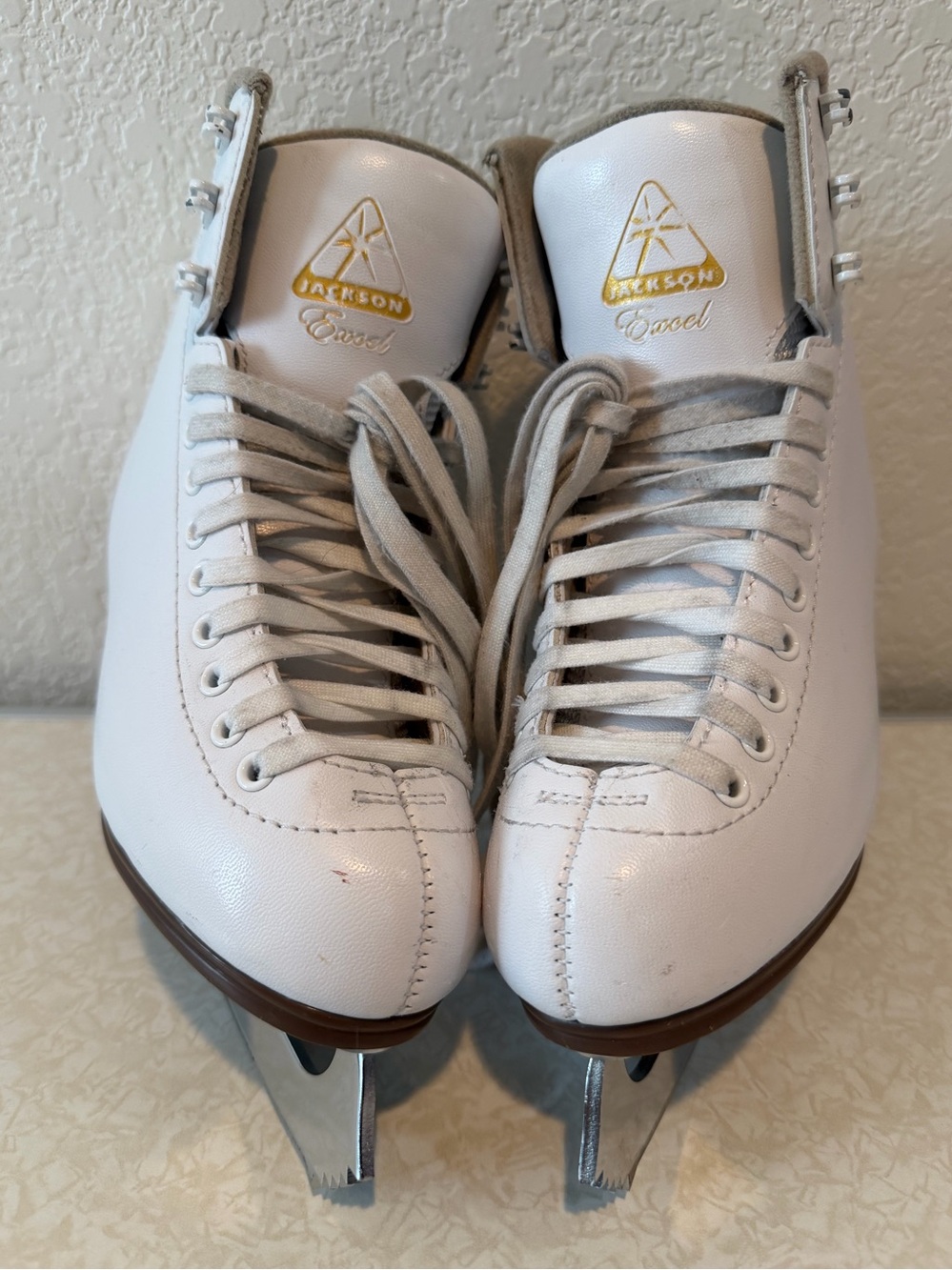 Jackson Excel Figure Skates size 2.5